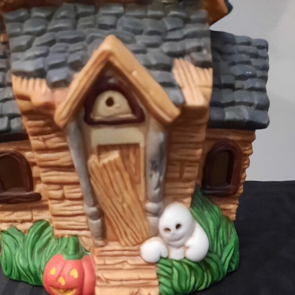 Halloween Vintage Light Up Ceramic House - Picture 3 of 8